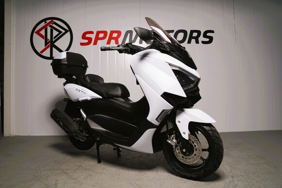 Скутер SPRMOTORS CITY MAX 180 EFI (Белый) pitbikemarket.ru