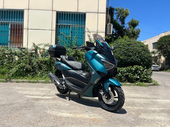 Скутер SPRMOTORS CITY MAX 180 EFI (Зеленый) pitbikemarket.ru