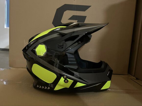 Мотошлем GRID VOLT Black/Yellow Размер S pitbikemarket.ru
